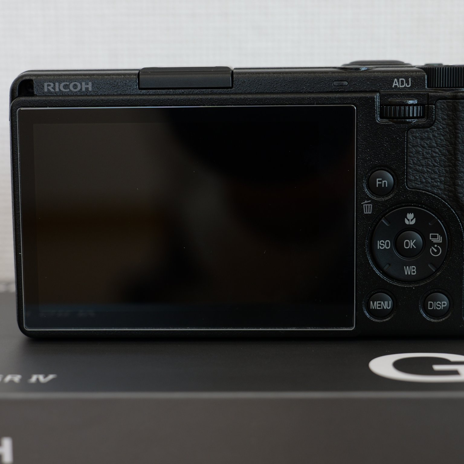 リコー GR IV(GR4)の中古 (美品)・¥193,980・シャッター500回 by