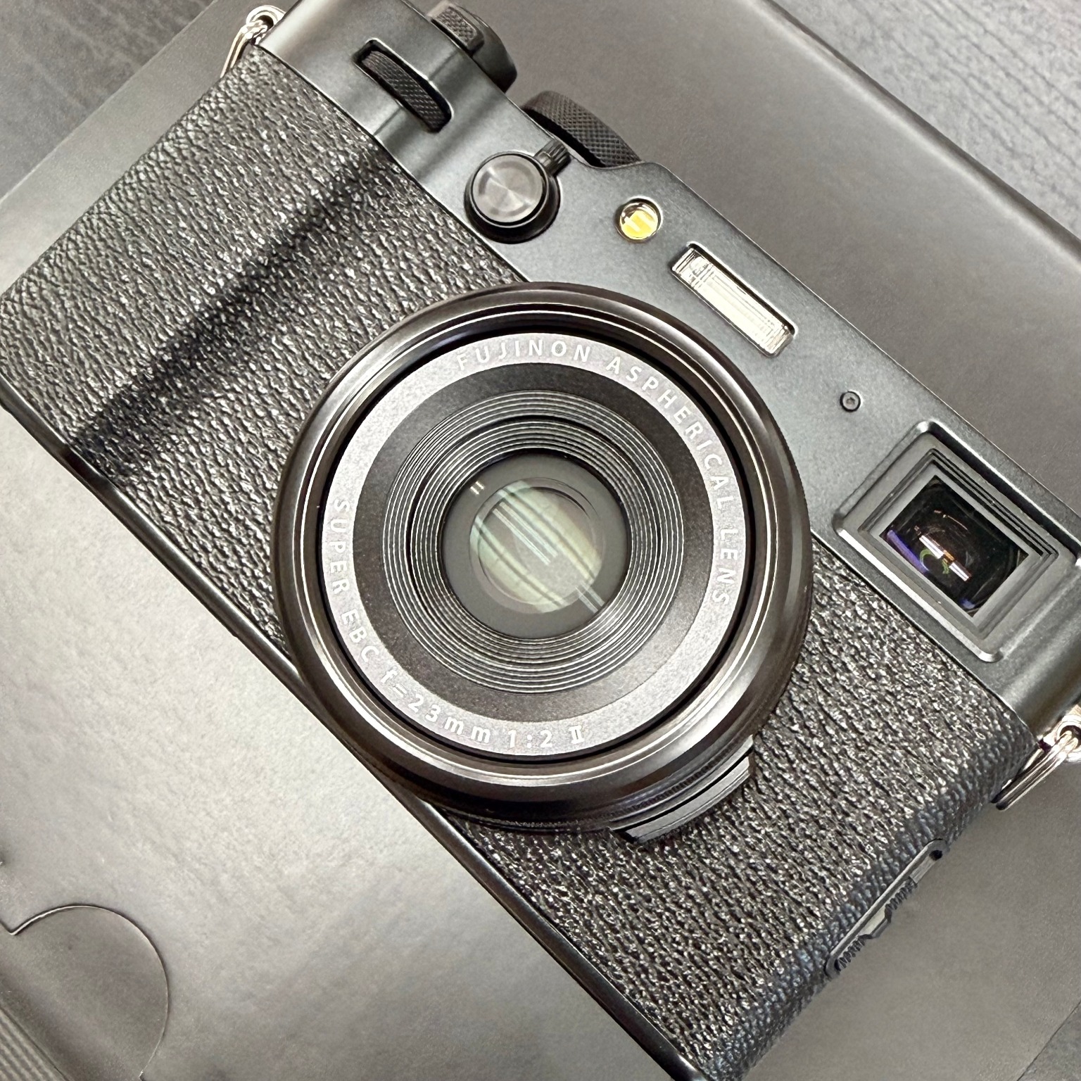 富士フイルム X100VI 日英2言語設定モデル 