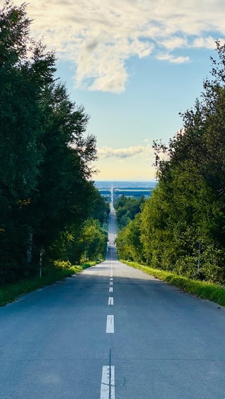 知床 天国に続く道🪽
Road to the Sky at Shiretoko - Hokkaido