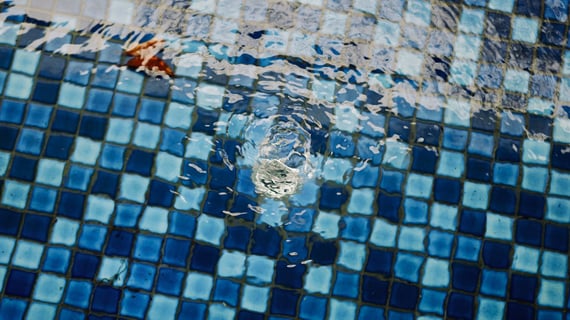 養老渓谷のせせらぎにつつまれて