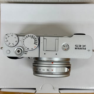 X-E5 XF23mm レンズキット "シルバー"
