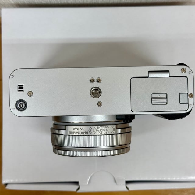 X-E5 XF23mm レンズキット "シルバー"