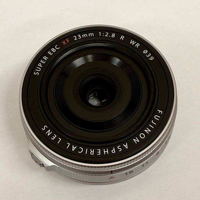 X-E5 XF23mm レンズキット "シルバー"