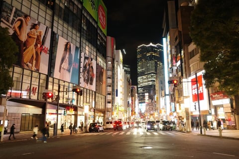 渋谷の街に繰り出して