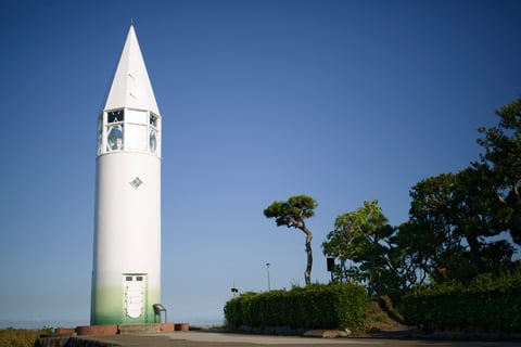 日が短くなり、夏の終わりを感じる海にて
やはり猫様は世界で一番の被写体ですね