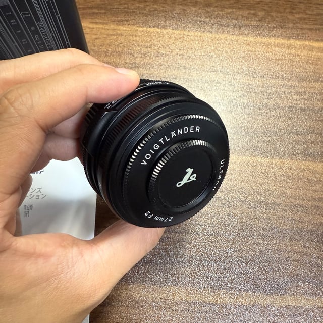 フォクトレンダー ULTRON 27mm F2 X-mount "ブラック"