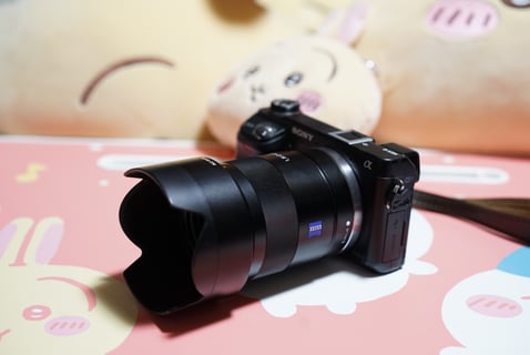 SONY大好きおじさん。
この他にも防水のコンパクトデジカメがいくつかあります。