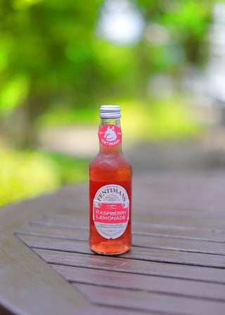 暑い日には冷たい飲み物。