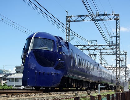 ラッピング増えたからノーマルが
なんか新鮮にみえるなぁ
ラピート　和泉大宮付近