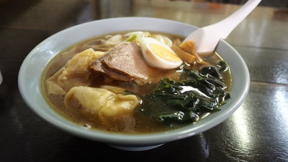藤子先生もヒロさんも食べた味
トキワ荘近所のラーメン松葉
美味しかった