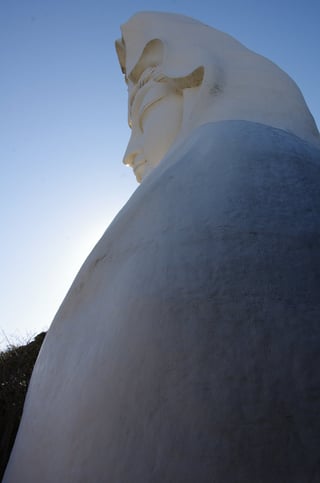 横顔もセクシーでしょ
大船観音