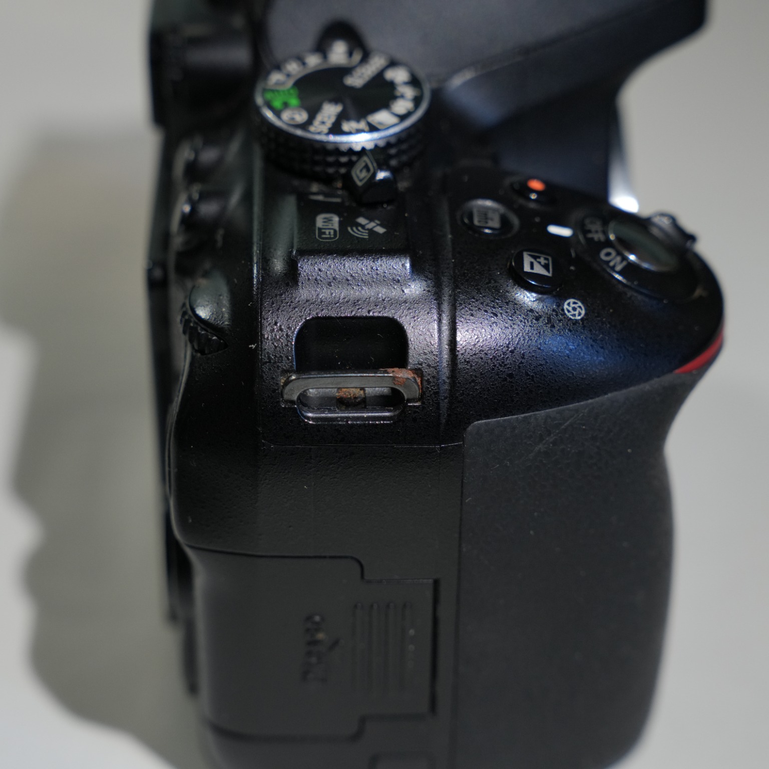 ニコン D5300 ボディの中古 (訳あり)・¥18,000・シャッター23,389回 by