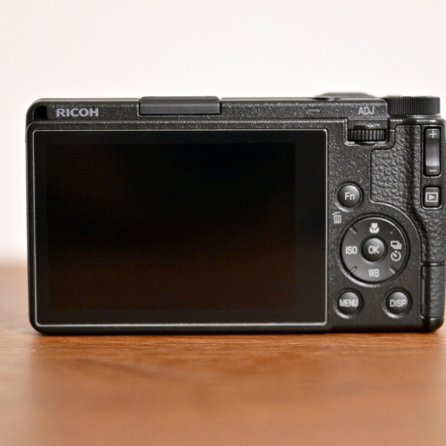 GR IV(GR4)の中古カメラを買うならみんなのカメラ RBKU2GyxpgTV