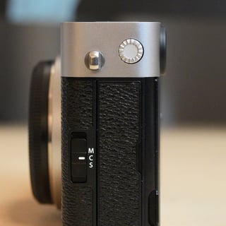 X-E5 XF23mm レンズキット "シルバー"