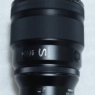NIKKOR Z 135mm f/1.8 S Plena