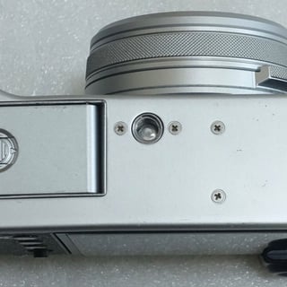 X100VI "シルバー"