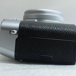 X100VI "シルバー"
