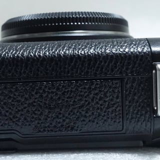 X-E4 ボディ "ブラック"