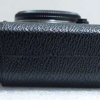 X-E4 ボディ "ブラック"