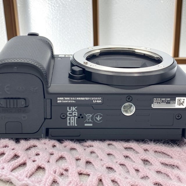 VLOGCAM ZV-E10 ボディ "ブラック"