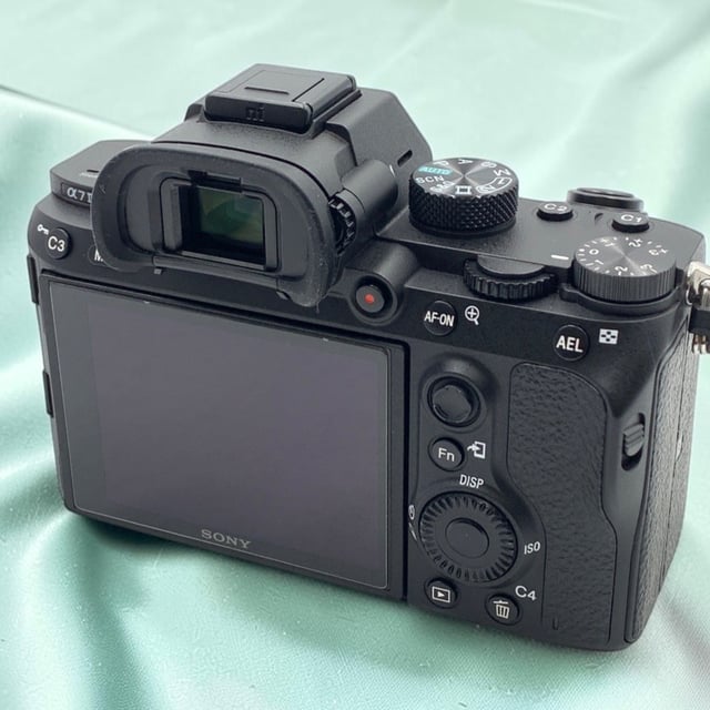 α7 III ILCE-7M3 ボディ