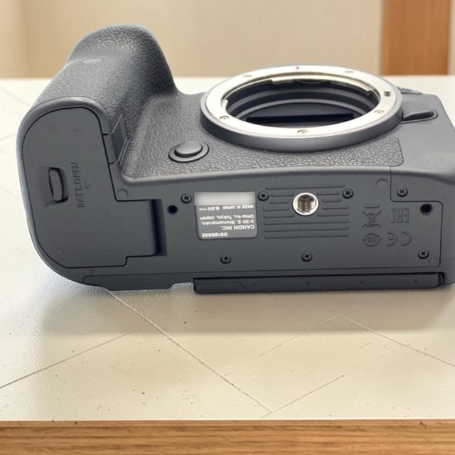 EOS R6 ボディ