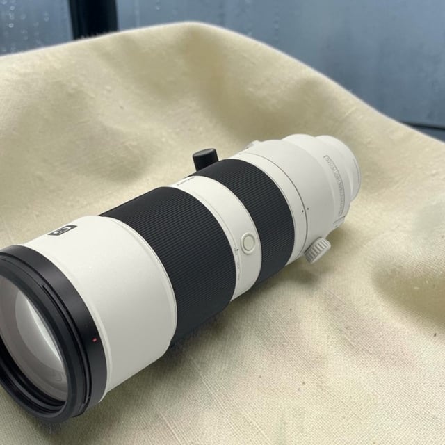 FE 200-600mm F5.6-6.3 G OSS SEL200600G