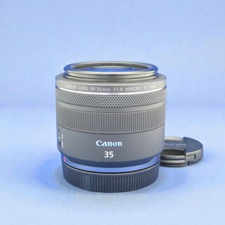 RF 35mm F1.8 マクロ IS STM