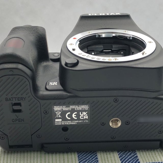 PENTAX KF ボディ "ブラック"