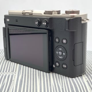 中古商品画像