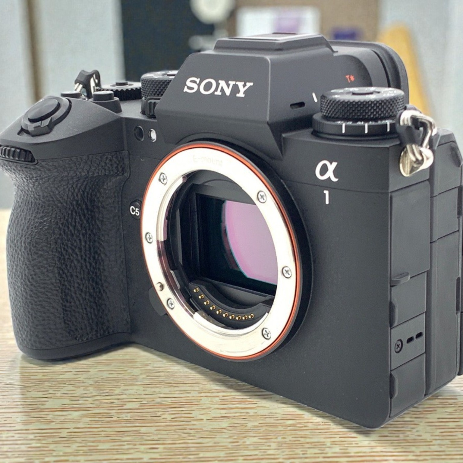 SONY α1 II ILCE-1M2 ボディの新品/中古の在庫一覧 | みんなのカメラ