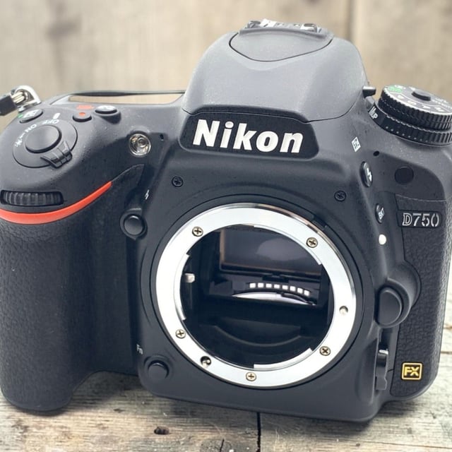 D750 ボディ