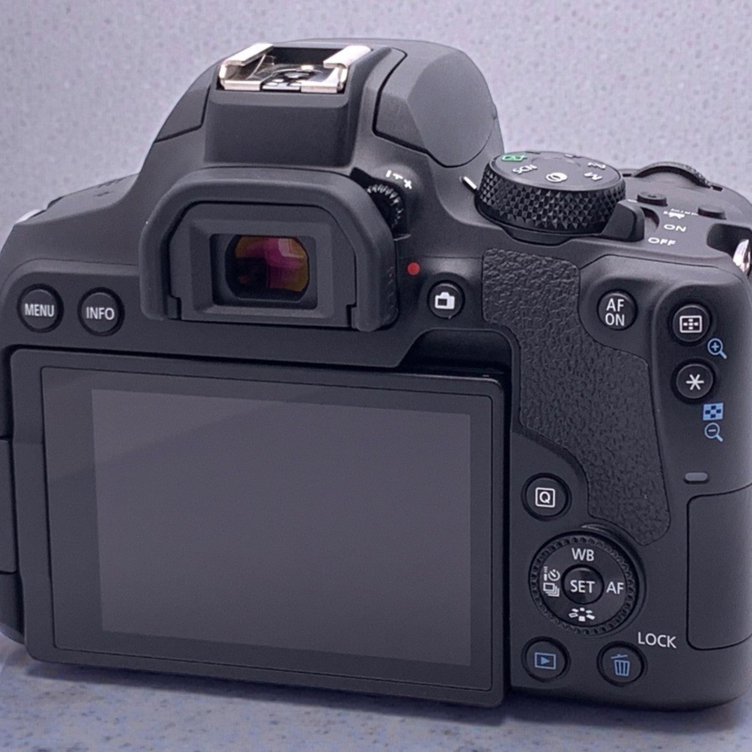 EOS Kiss X10i ボディの中古カメラを買うならみんなのカメラ ZgFrdfocnMRH