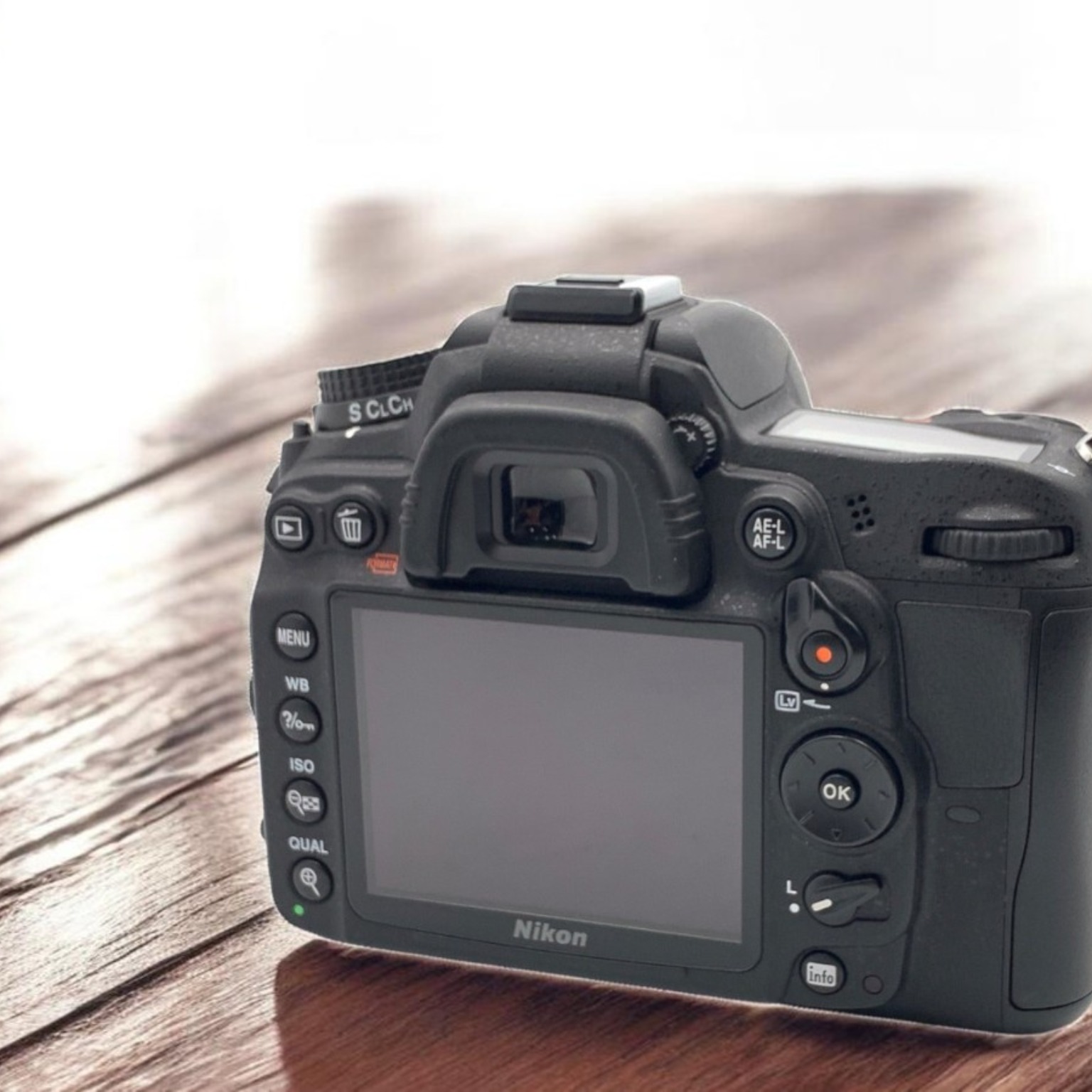 ニコン D7000 ボディの中古 (美品)・¥23,540 by solia | みんなのカメラ