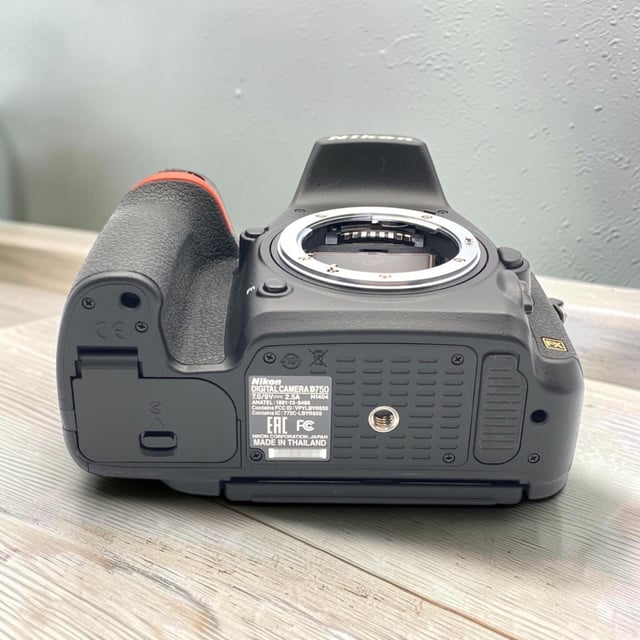 D750 ボディ