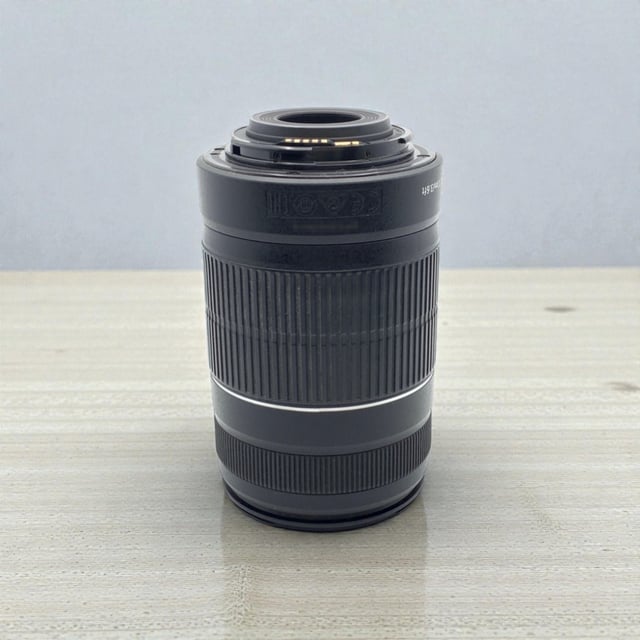 EF-S55-250mm F4-5.6 IS II