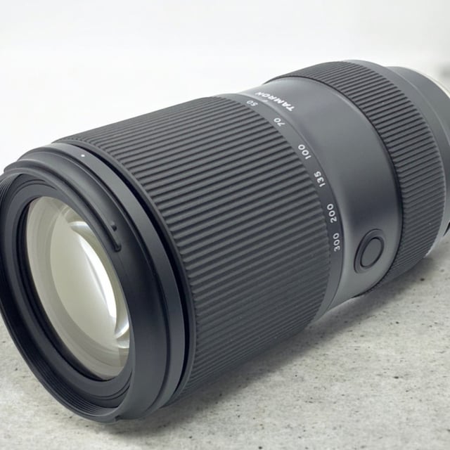 50-300mm F/4.5-6.3 Di III VC VXD