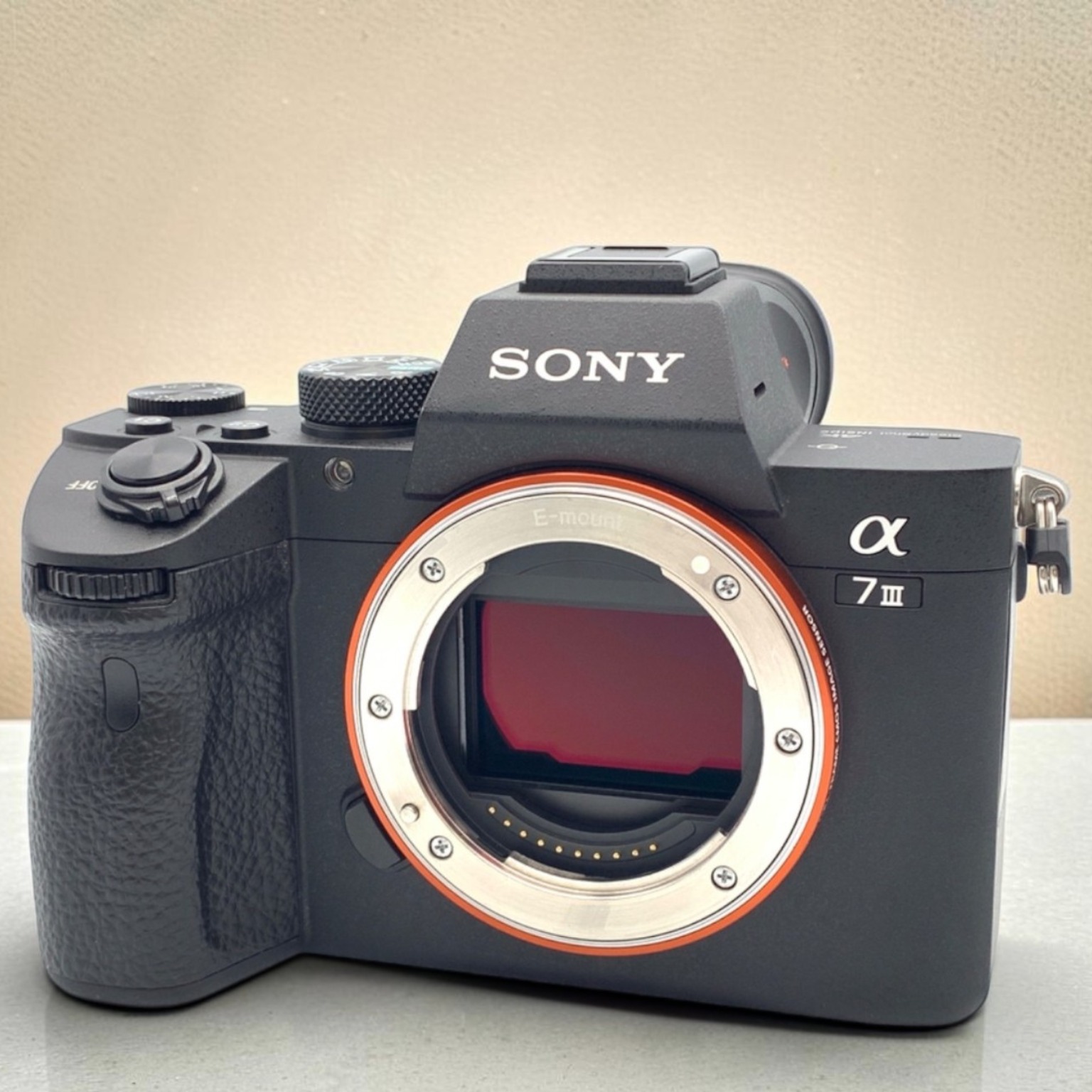 SONY α7 III ILCE-7M3 ボディ ILCE-7M3/ILCE-7M3M | Camere cu obiective interschimbabile | Sony