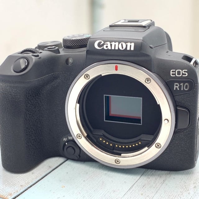EOS R10 ボディ