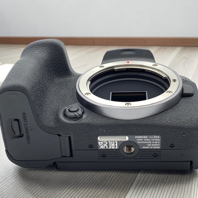 EOS R10 ボディ