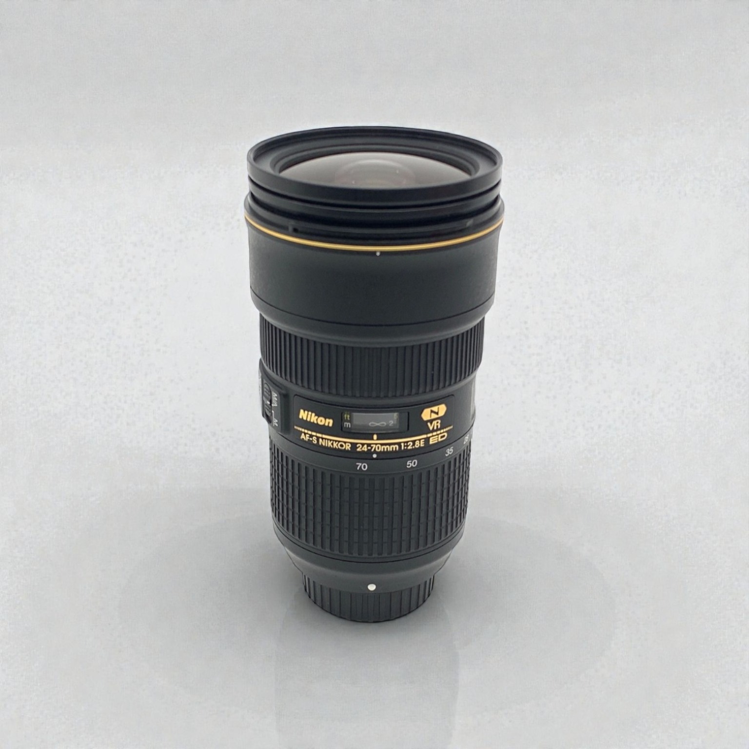 AF-S NIKKOR 24-70mm f/2.8E ED VRの中古レンズを買うならみんなの