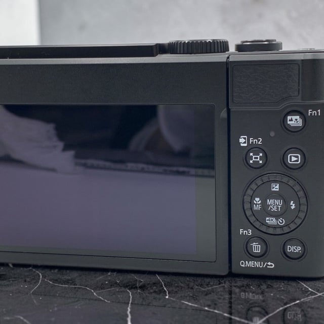 LUMIX TZ99(DC-TZ99) "ブラック"