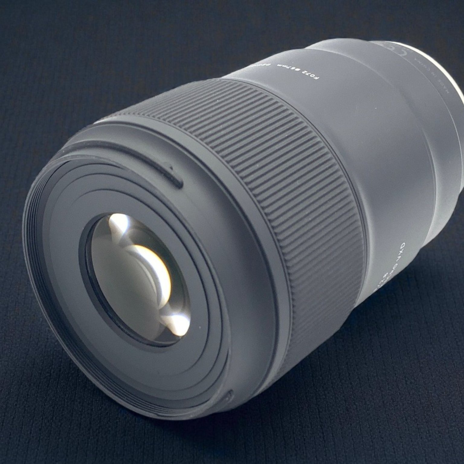 90mm F/2.8 Di III MACRO VXD ソニーE用の中古レンズを買うなら