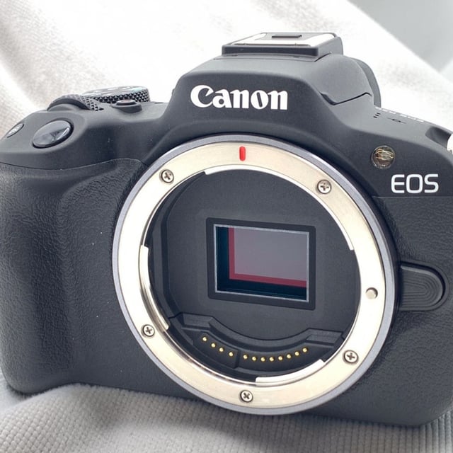 EOS R50 ボディ "ブラック"
