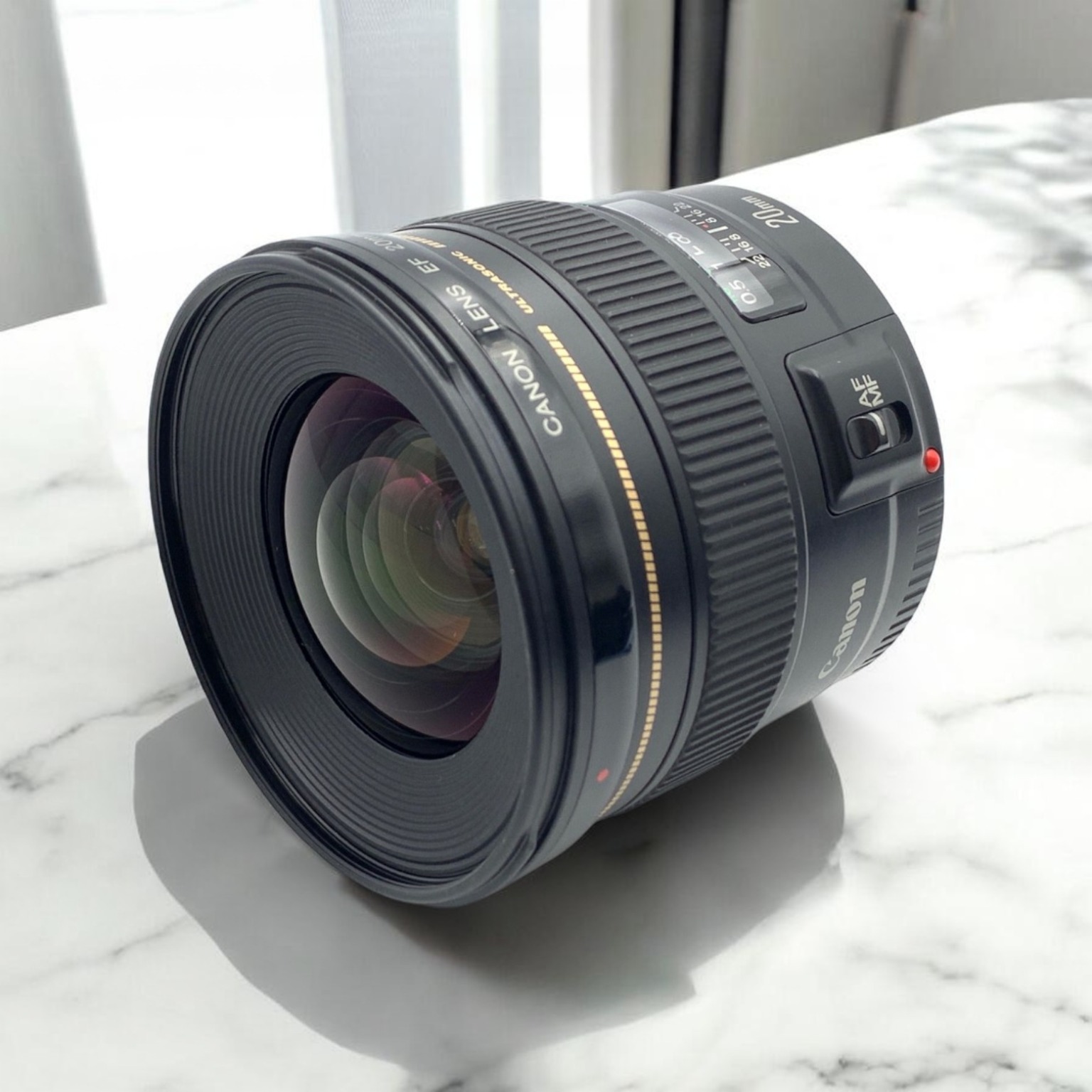 Canon EF 20mm F2.8 USMの中古 (美品)・¥22,010 | みんなのカメラ