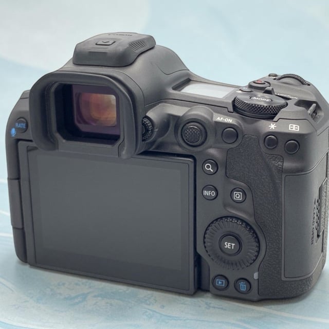 EOS R5 Mark II ボディ
