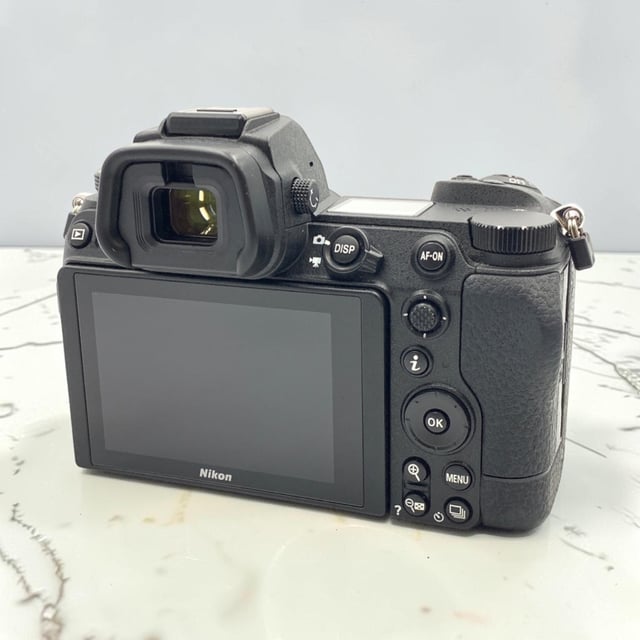 Z7 ボディ