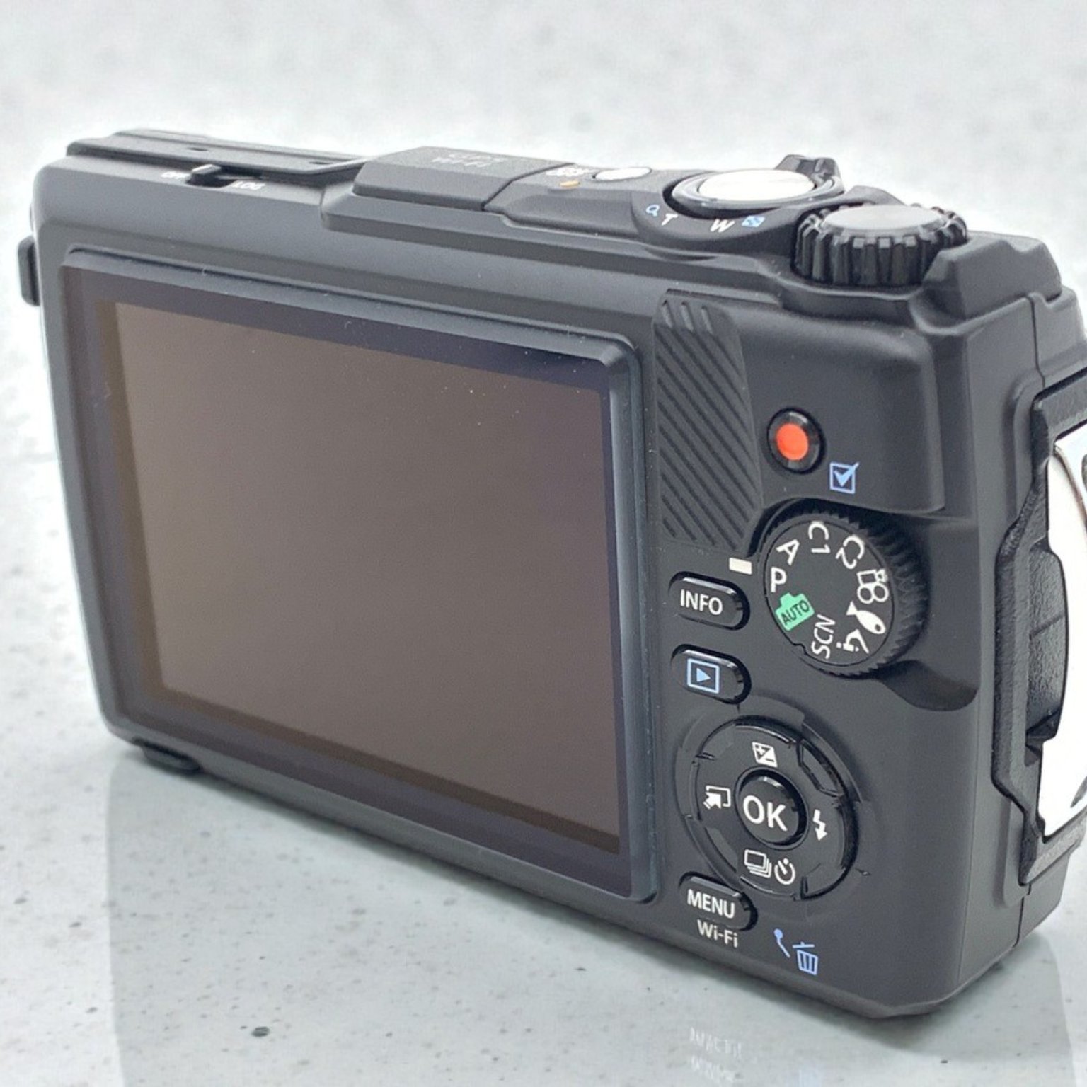 【美品】　OM SYSTEM Tough TG-7 ブラック　中古品 OM SYSTEM 【中古】 【美品】 OM SYSTEM Tough TG-7 BLK ブラック