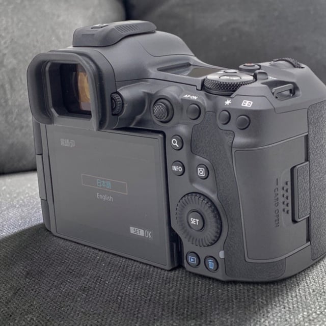 EOS R5 Mark II ボディ