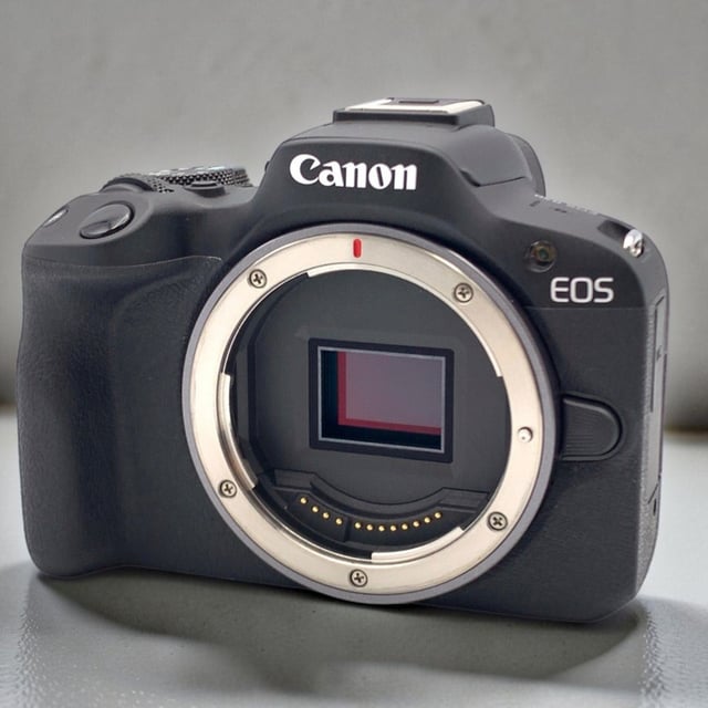 EOS R50 ボディ "ブラック"